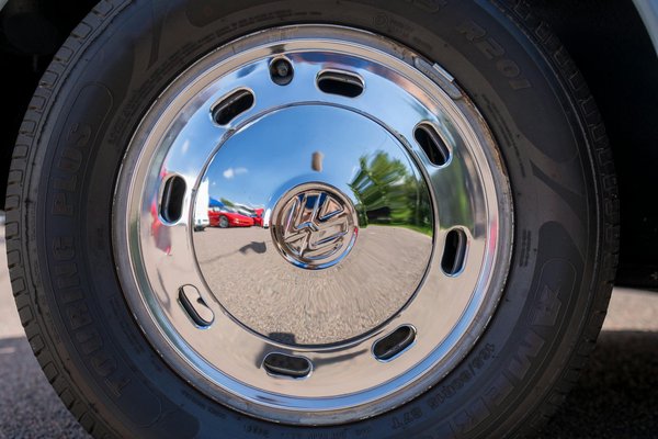 Comment entretenir et nettoyer vos pièces auto pour prolonger leur durée de vie